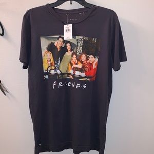 Distressed Friends TV Show T shirt in Vintage black